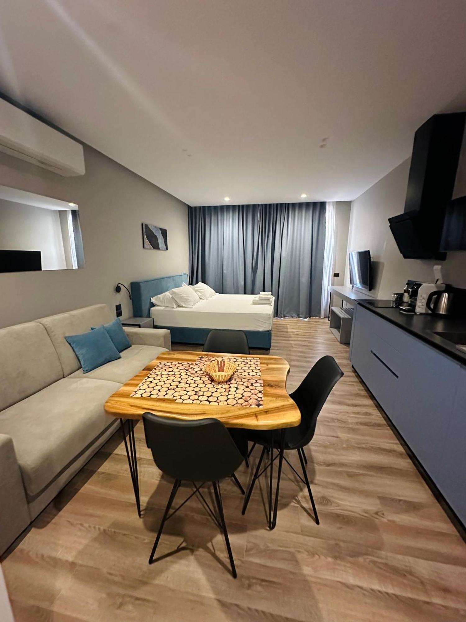 Lookout Apartments Sarandë 外观 照片